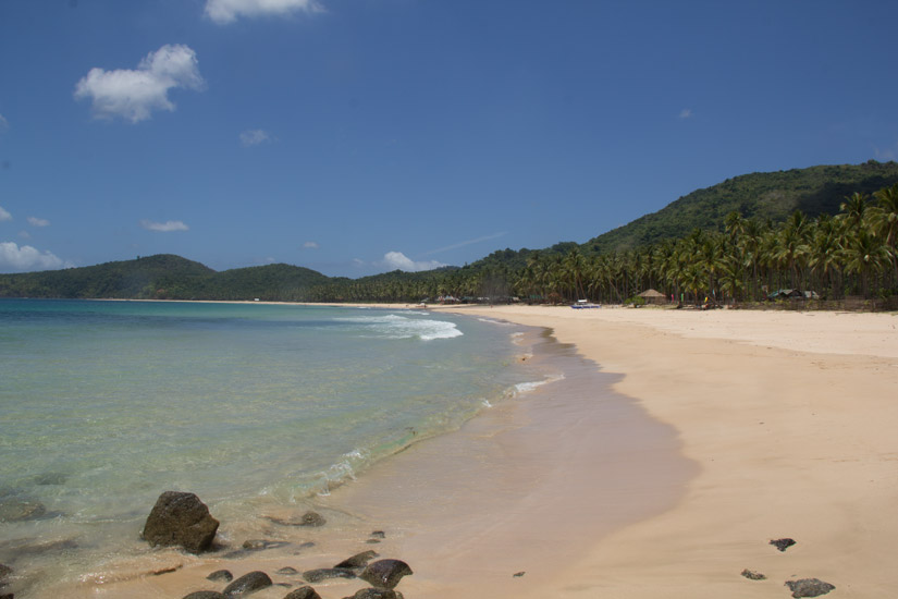 Palawan_El-Nido_Nacpan-Beach