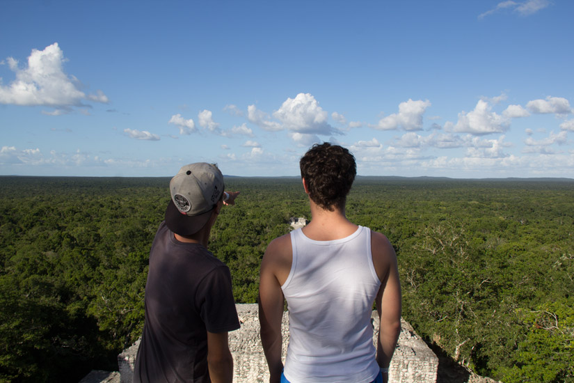 7_calakmul-temple-ruins-4